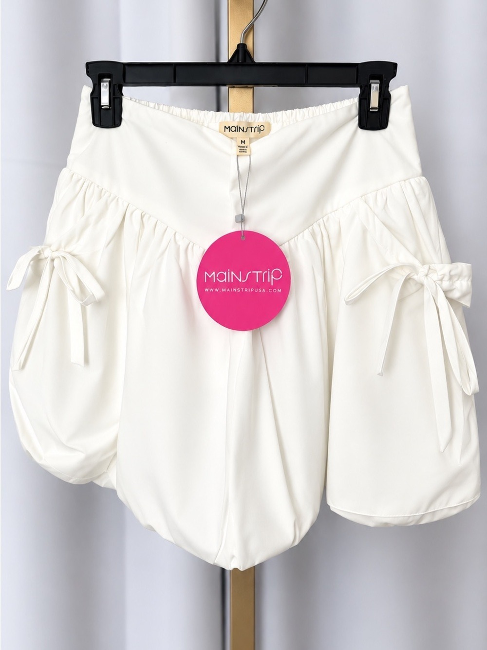Main Strip Cream Bubble Shorts with Side Ties